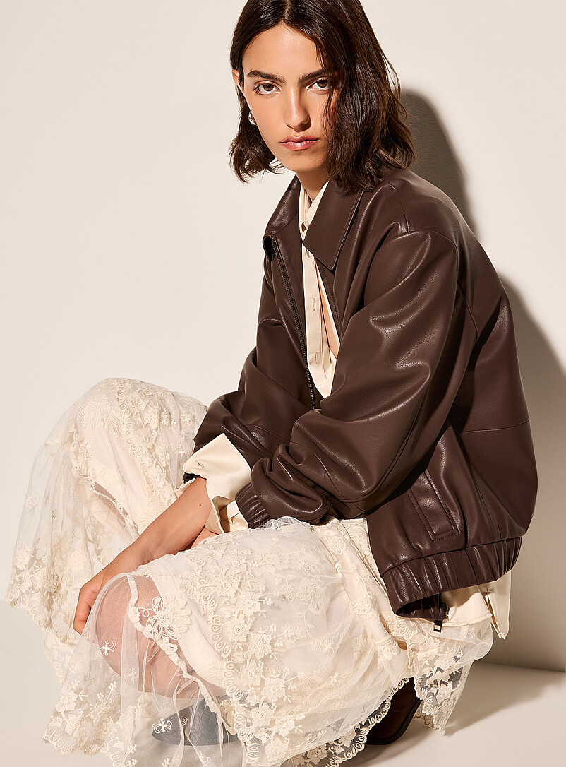 Floral embroidery tiered midi skirt product image 2