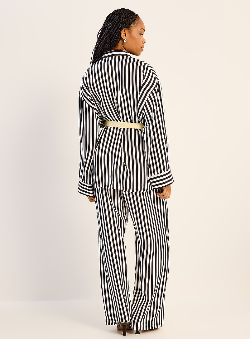 3D rose and stripe satiny pyjama set product image 3
