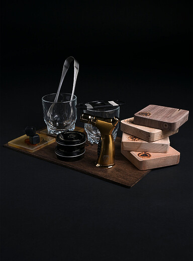 Mixology Master cocktail and food smoking gift set