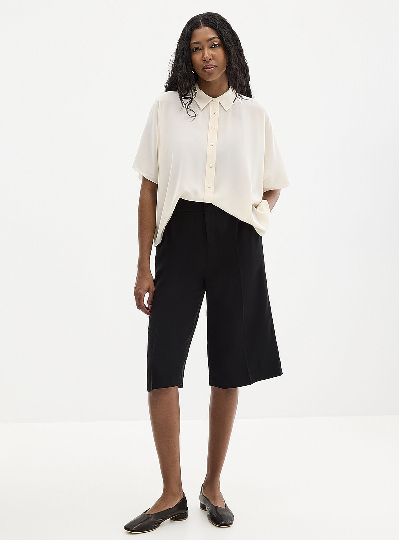 Contemporaine: La blouse soyeuse coupe carr&eacute;e Beige - Gr&egrave;ge pour femme