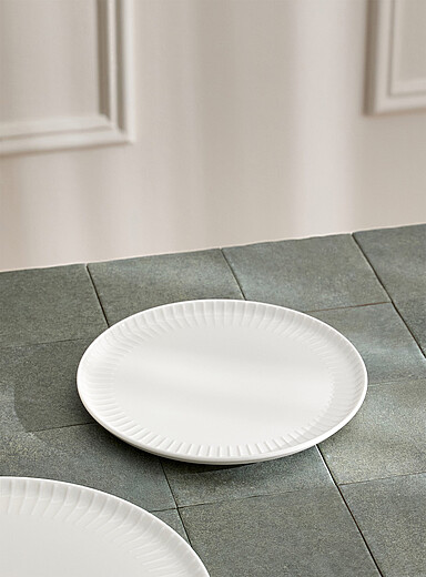 La petite assiette rainures relief