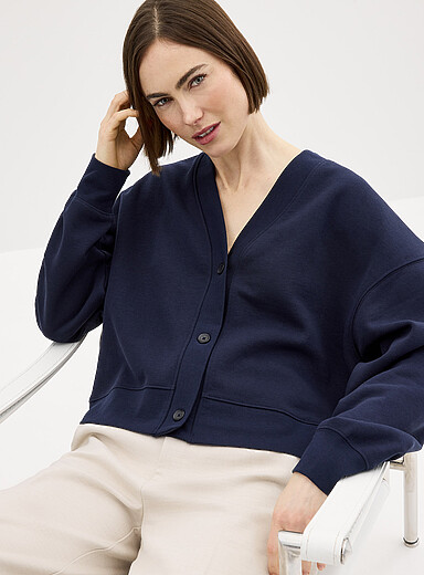 Contemporaine: Le cardigan carr&eacute; envers molletonn&eacute; Taupe pour femme