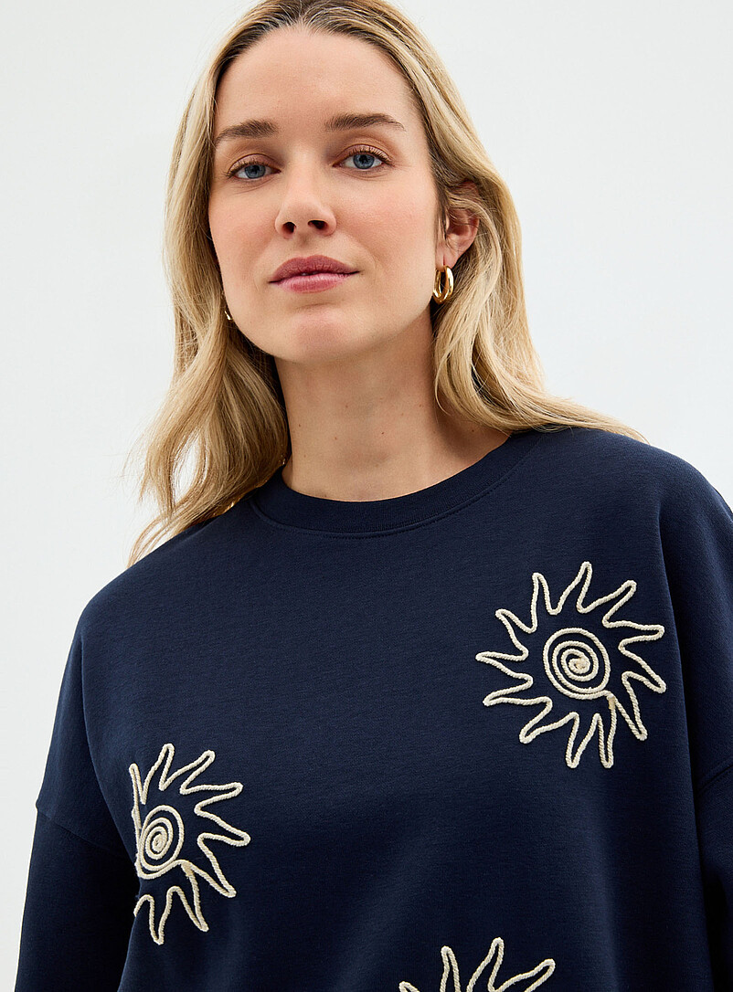 Contemporaine Patterned Blue Embroidered embossed-pattern boxy-fit sweatshirt for women