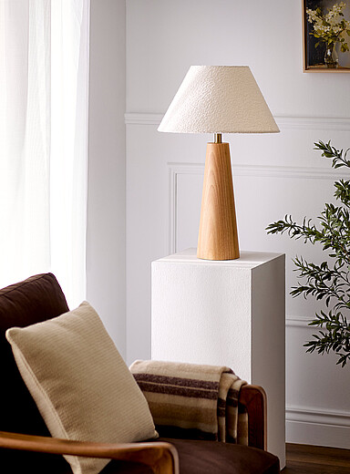 Brayden cone-shaped table lamp