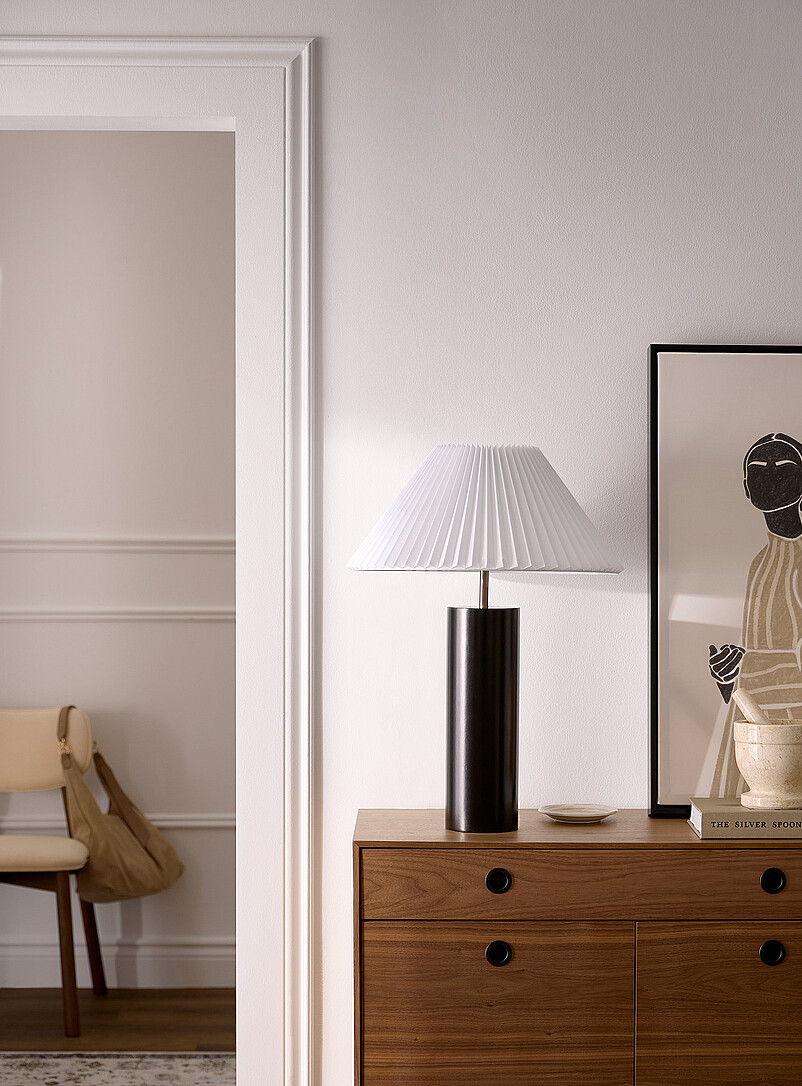 Marta table lamp product image (primary)