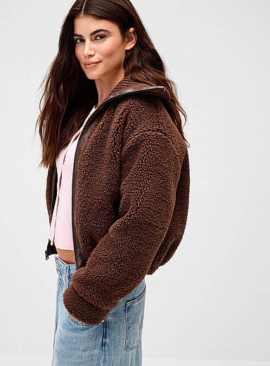 La veste moutonn&eacute;e accents faux cuir