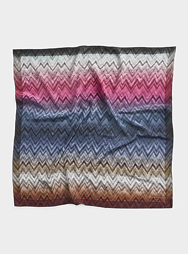 Le foulard zigzag pure soie