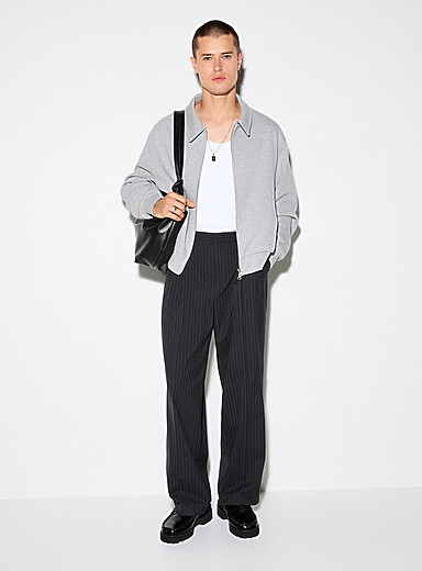 Le pantalon rayures banquier double plis <b>Importation de S&eacute;oul</b>