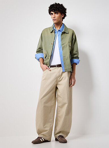 Le pantalon 5 poches trame chevrons Coupe ample <b>Importation de S&eacute;oul</b>