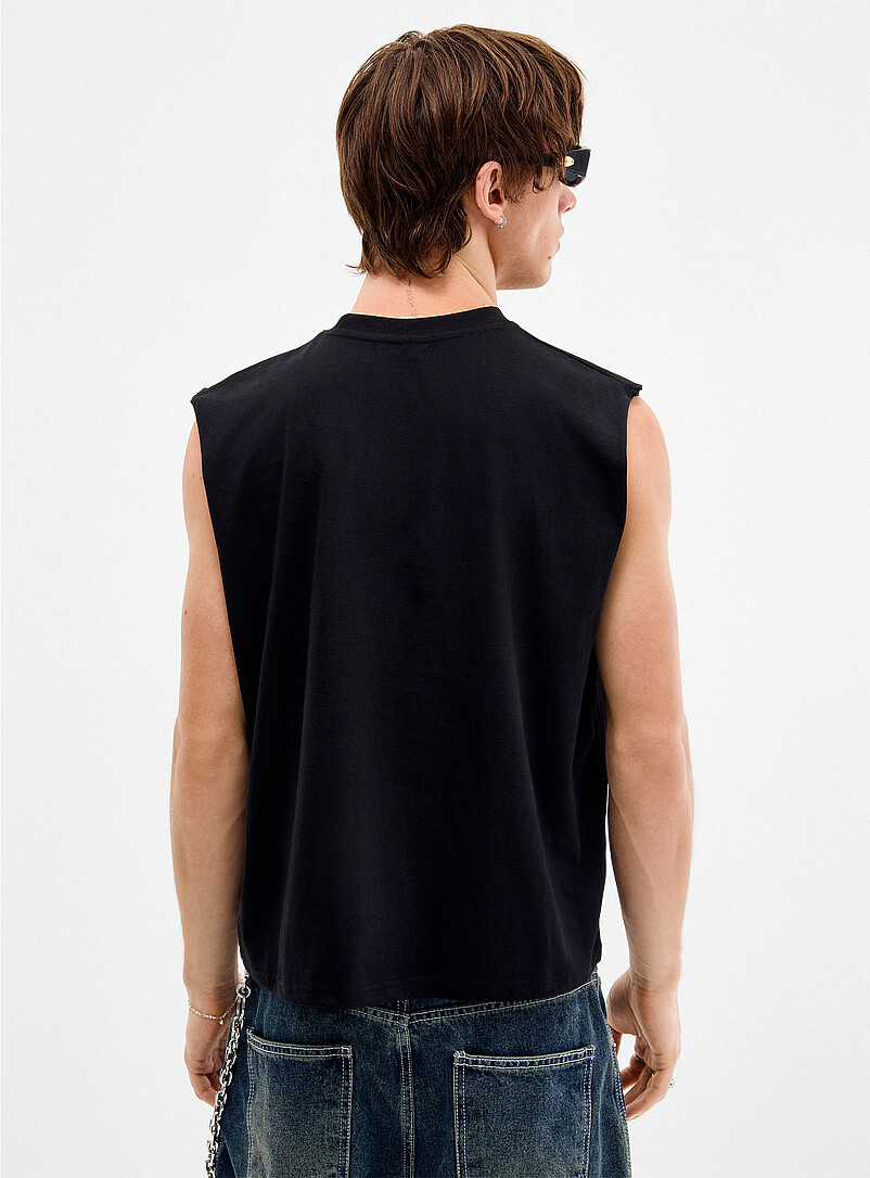 Metal eyelet muscle tee Imported from Seoul product image 3