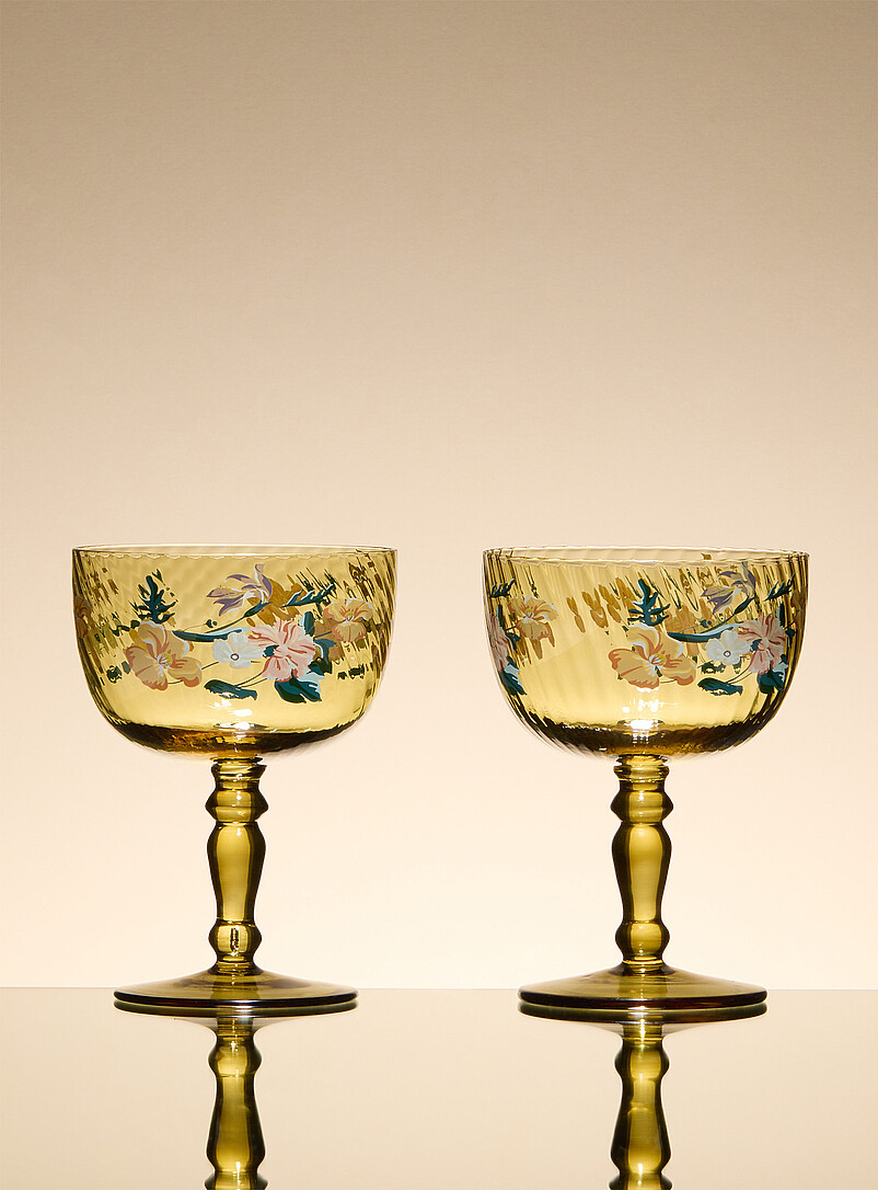Floral tinted cocktail glasses Set of 2 product image (primary)
