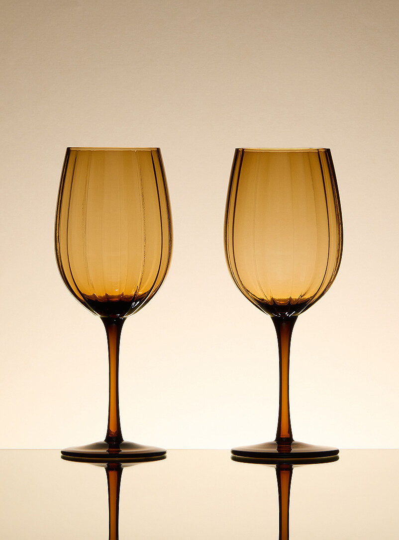 Amber wine glasses Set of 2 product image (primary)