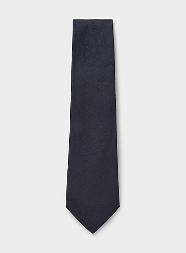 Solid twill tie