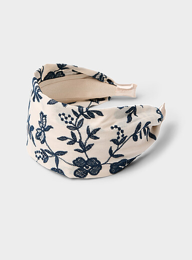 Simons: Le large serre-t&ecirc;te fleurs brod&eacute;es effet denim Bleu &agrave; motifs pour femme