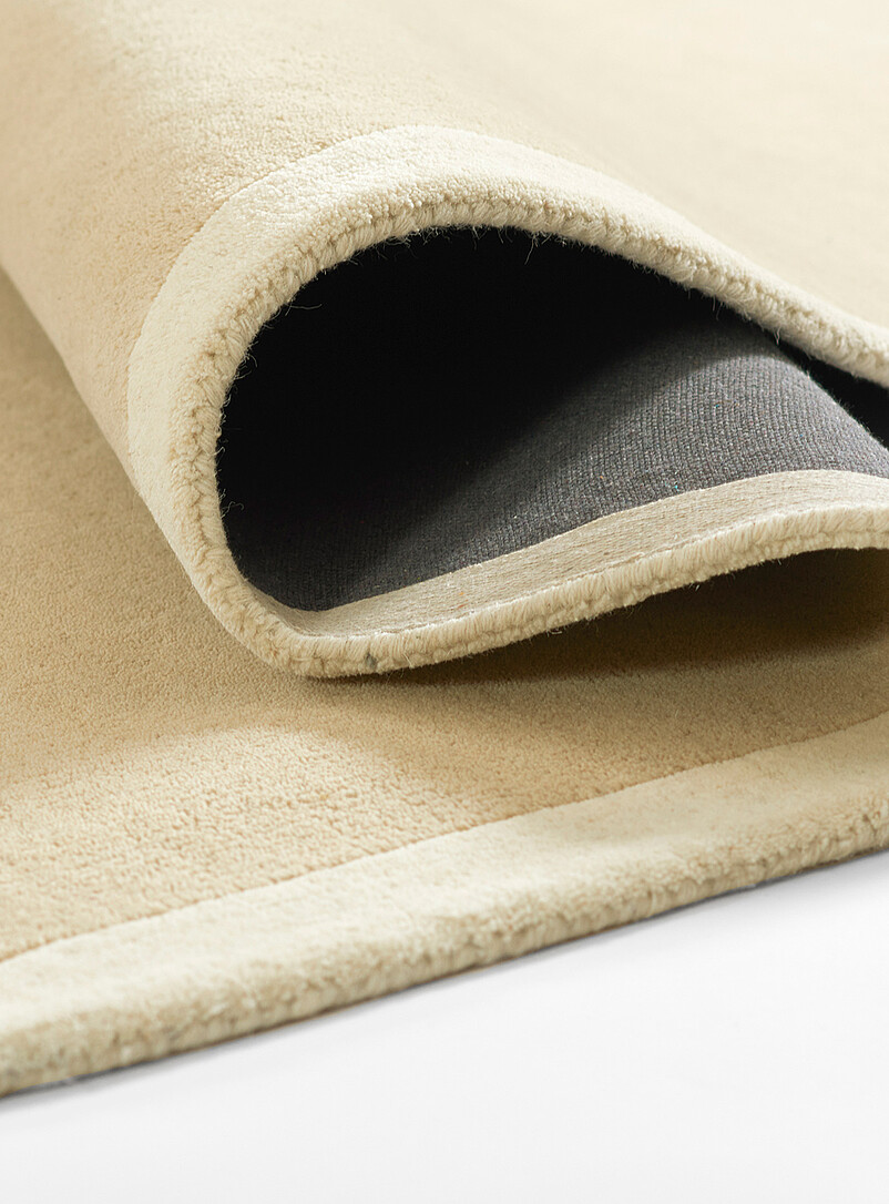Novogratz Tallulah accent contour handcrafted rug See available sizes product image 3