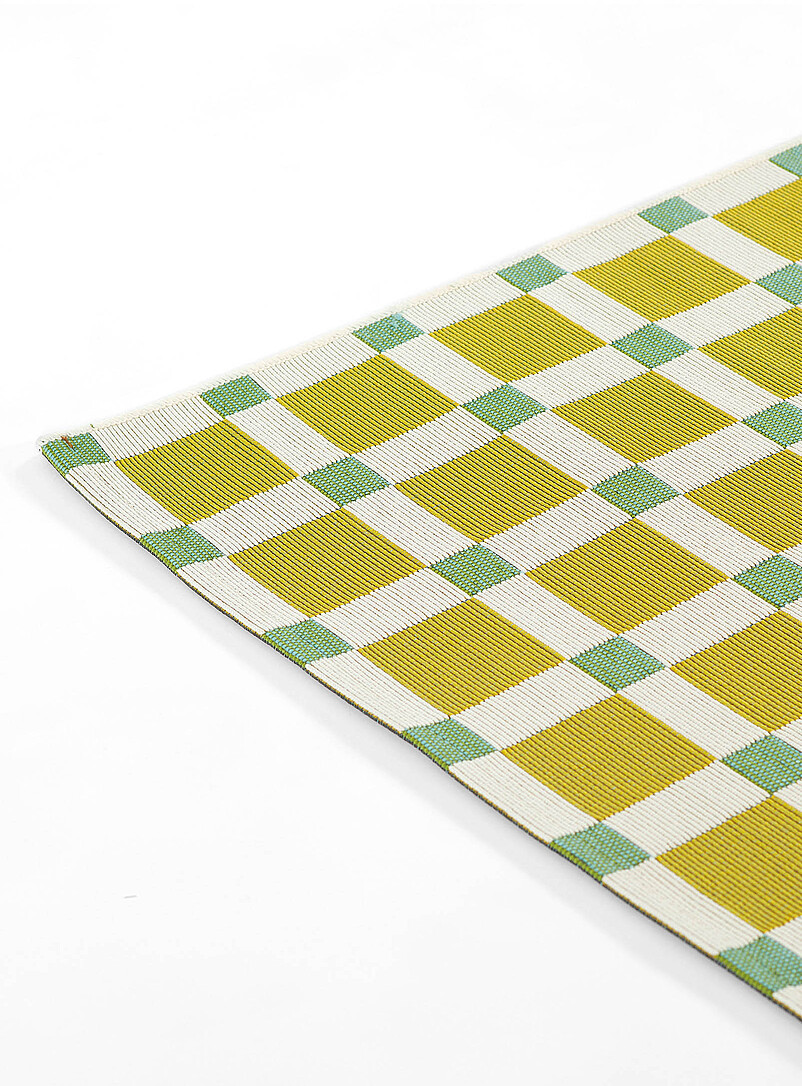 Icon geometric pattern indoor-outdoor rug See available sizes product image 3