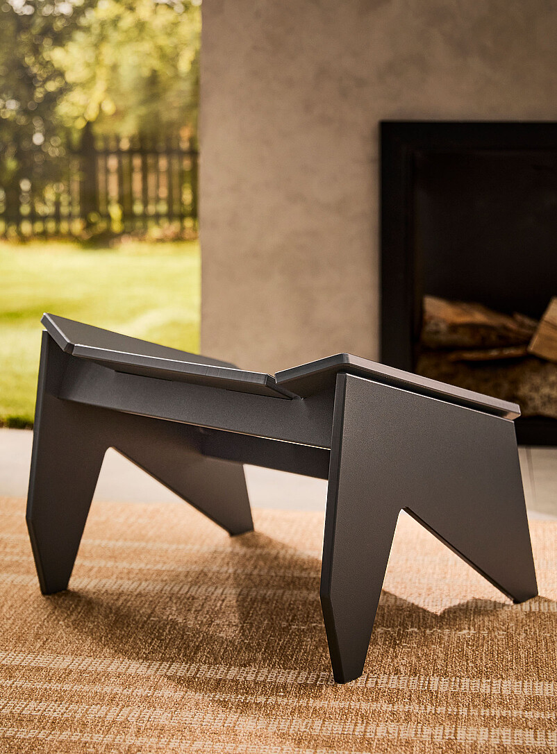 Angular outdoor footrest product image 2