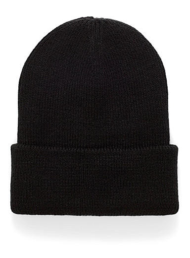 Finely ribbed wide-cuff tuque | Simons | Women's Tuques, Berets, and ...
