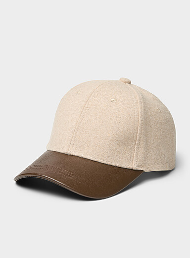 Touch of wool mixed-media cap | Simons | Women's Caps | Simons