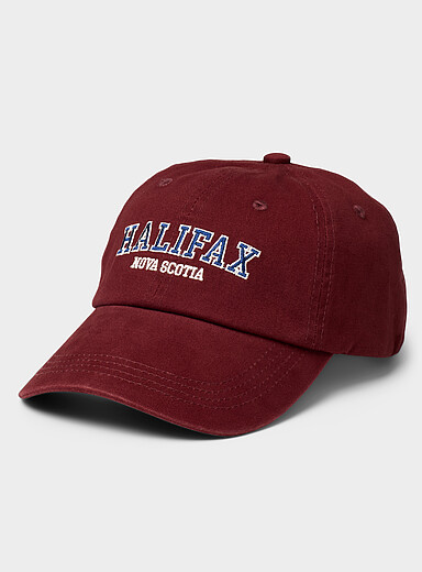 La casquette dad ville canadienne
