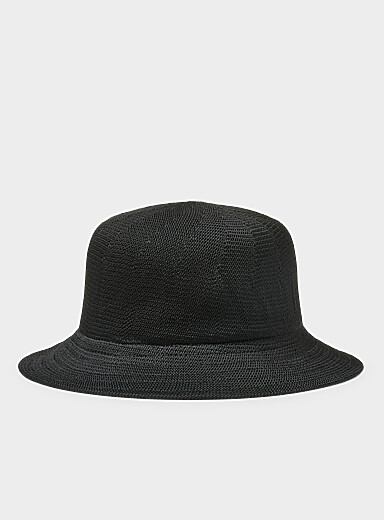 Soft knit minimalist cloche