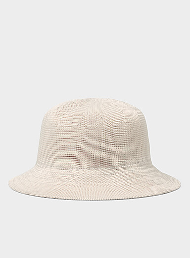 La cloche &eacute;pur&eacute;e tricot souple