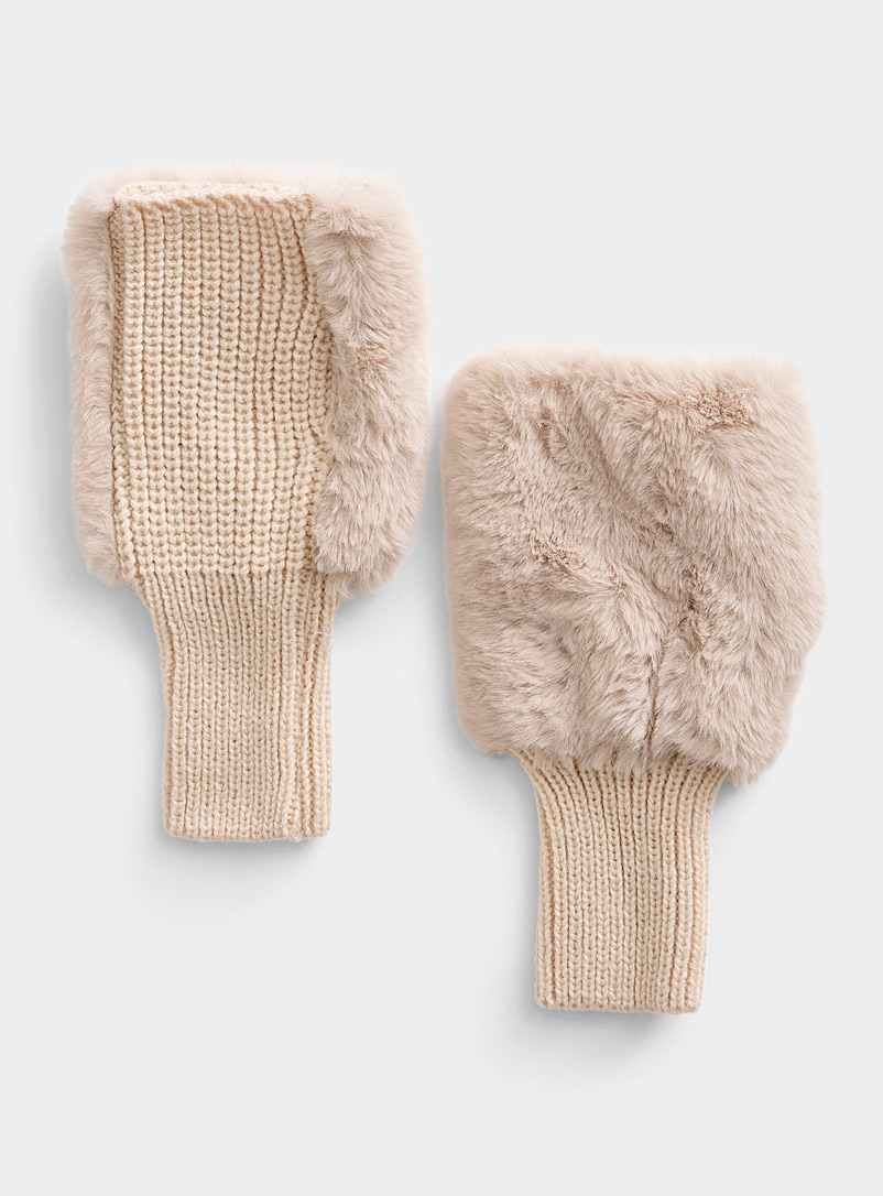 Simons Cream Beige Faux-fur wrist warmers for women