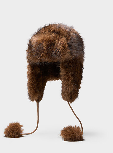 Le chapka pompons fausse fourrure 