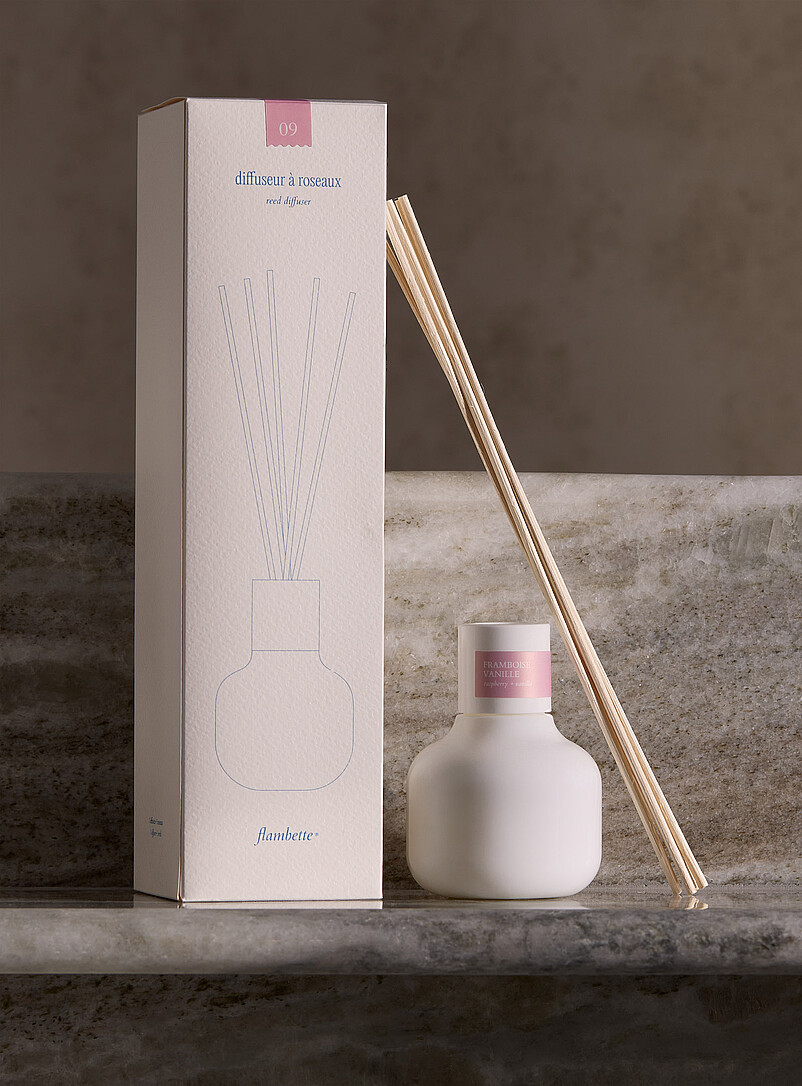 Raspberry and vanilla reeds diffuser product image (primary)