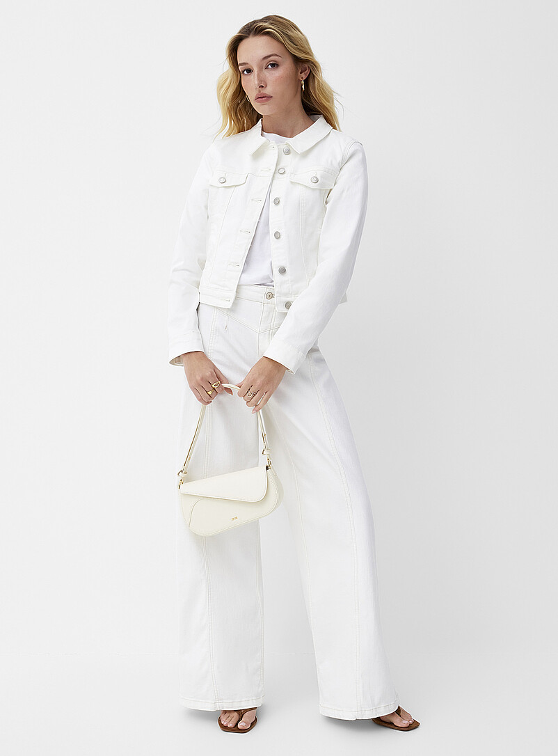 Vero Moda Off White Cropped fitted stretch jean jacket for women