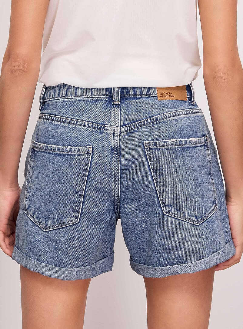 Vero Moda: Le short mom denim revers cousu &Eacute;cru - Lin pour femme