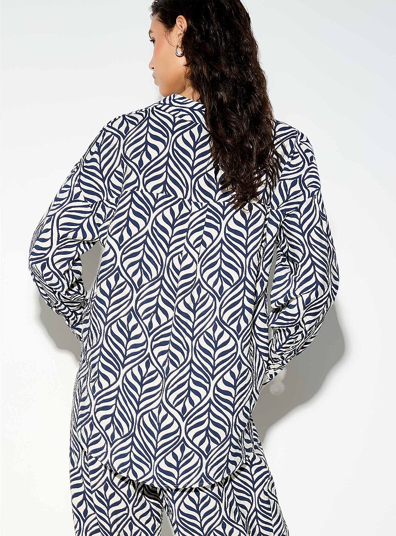 Vero Moda: La blouse ample imprim&eacute;e texture froiss&eacute;e Bleu marine - Bleu nuit pour femme