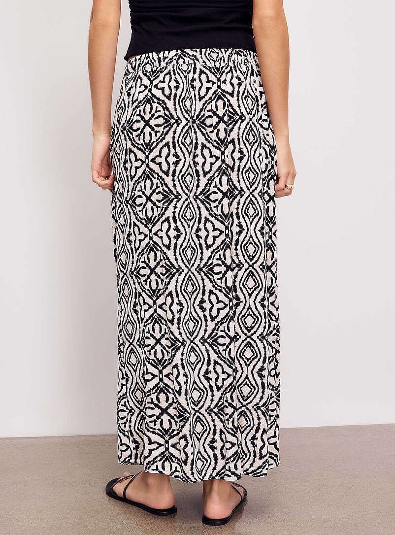 Vero Moda: La jupe midi boutonn&eacute;e texture froiss&eacute;e &Eacute;cru &agrave; motifs pour femme