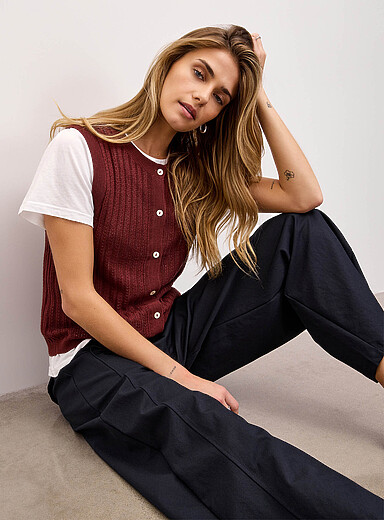 Vero Moda Navy/Midnight Blue Fine openwork knit vest for women