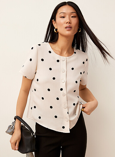 Vero Moda: La blouse &agrave; pois col rond manches courtes Beige et noir pour femme
