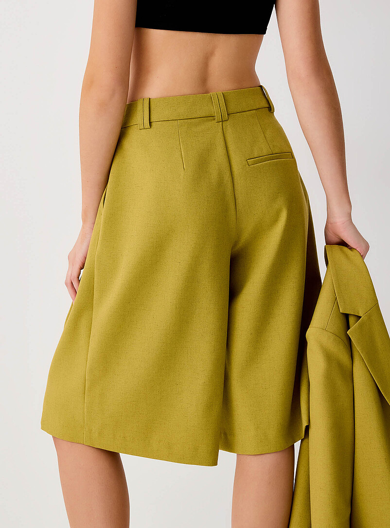 Pleated waist chartreuse Bermuda short | Vero Moda | Shop Women's