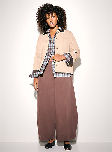 Vero Moda Beige Chelsea Poppy contrasting collar jacket for women