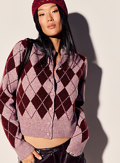 Vero Moda Patterned Crimson Touch of wool fitted argyle cardigan for women