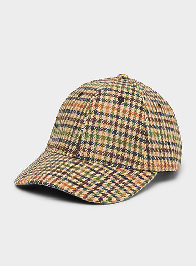 Faux-wool baseball cap