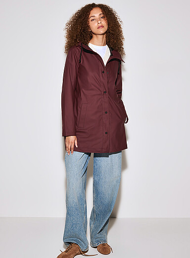 Only: Le manteau imperm&eacute;able Ellen Rouge pour femme