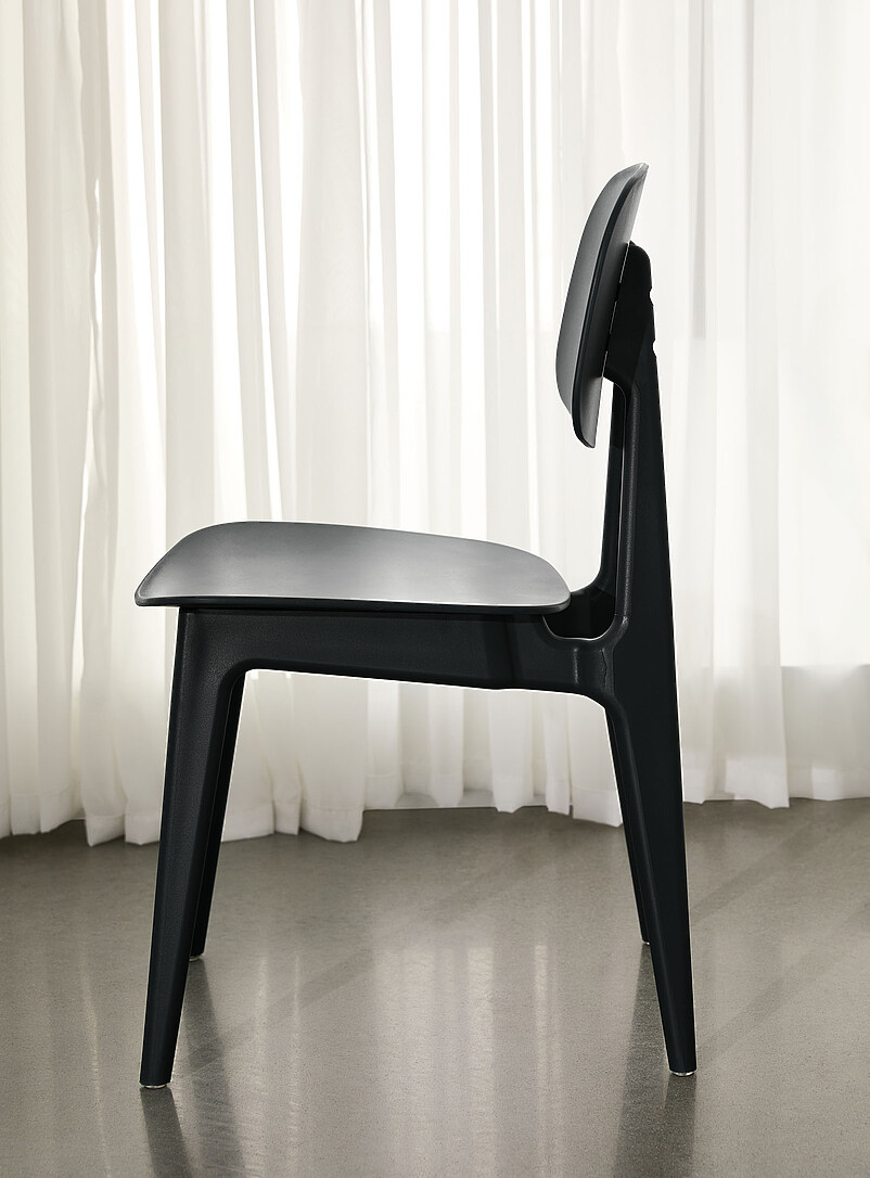 Simons Maison: Les chaises en polypropyl&egrave;ne color&eacute;es Ensemble de 2 Noir