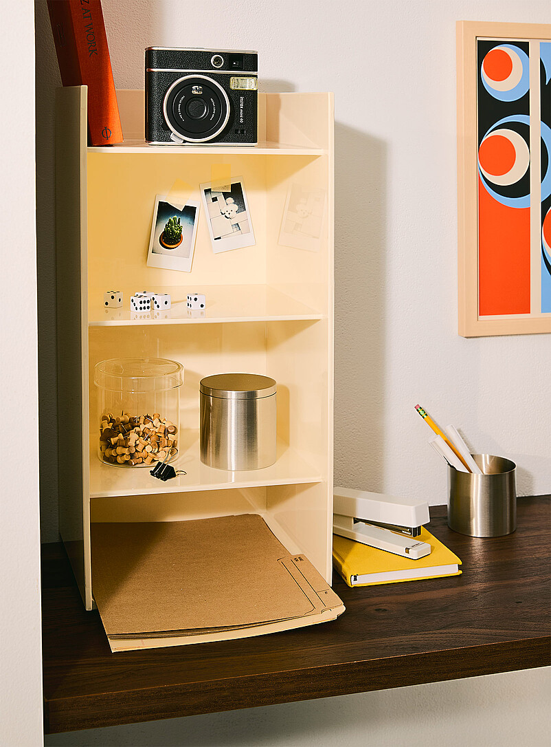 Stackable polycarbonate shelving product image (primary)