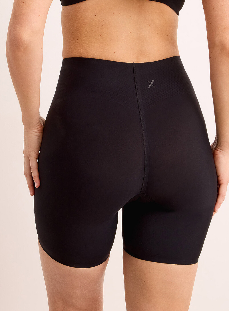 Leakproof Contour Thigh Saver® control short Absorption: light Length: 6" product image 2