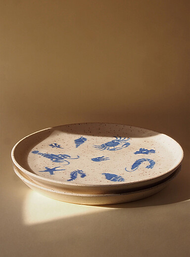 La poteuse Patterned Blue Sea Shack ceramic plates set