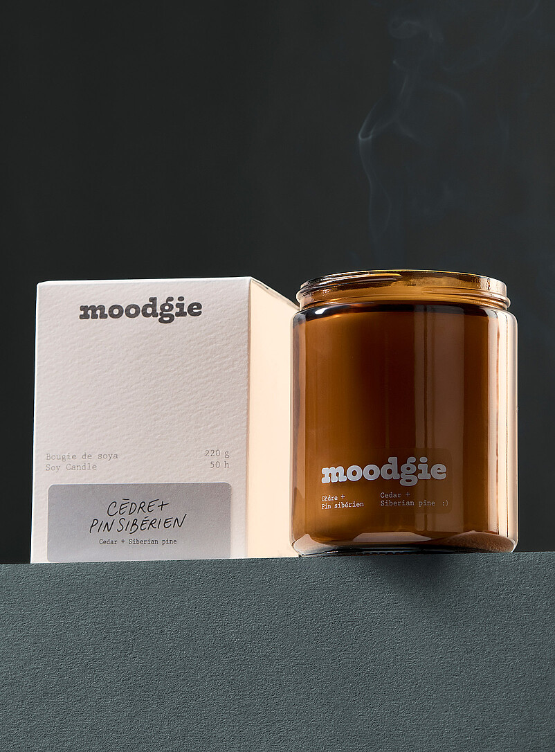 Cedar & Siberian Pine scented candle product image (primary)