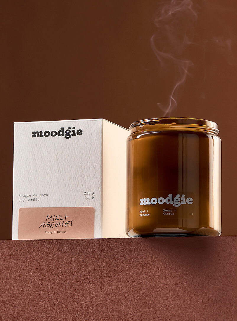 Honey & Citrus scented candle product image (primary)