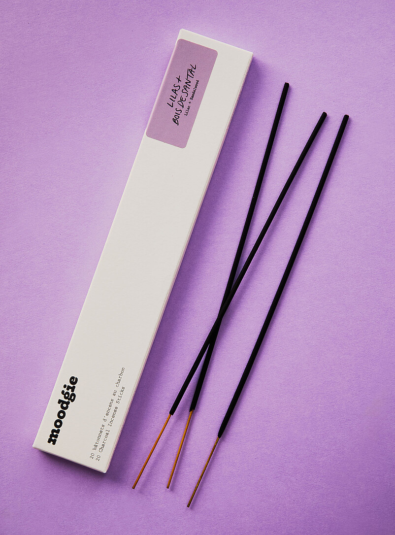 Lilac and Sandalwood incense sticks Set of 20 product image (primary)