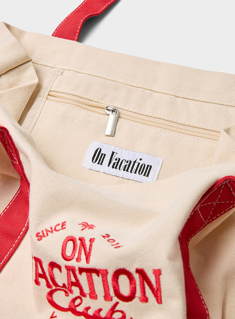 Red handle and logo tote product image 3