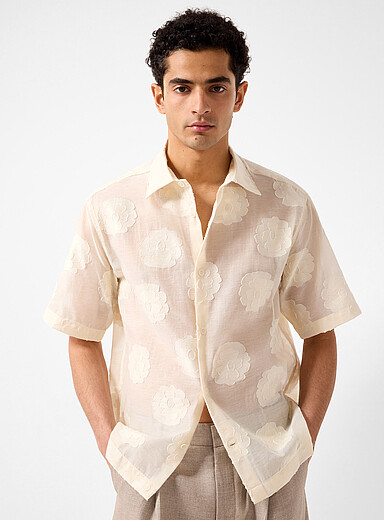 La chemise organza fleurs brod&eacute;es