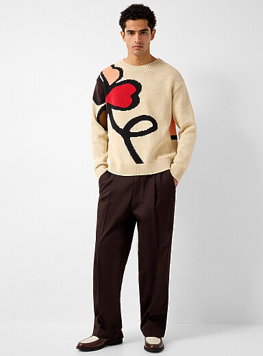 Pleated chinos <b>Relaxed fit</b>